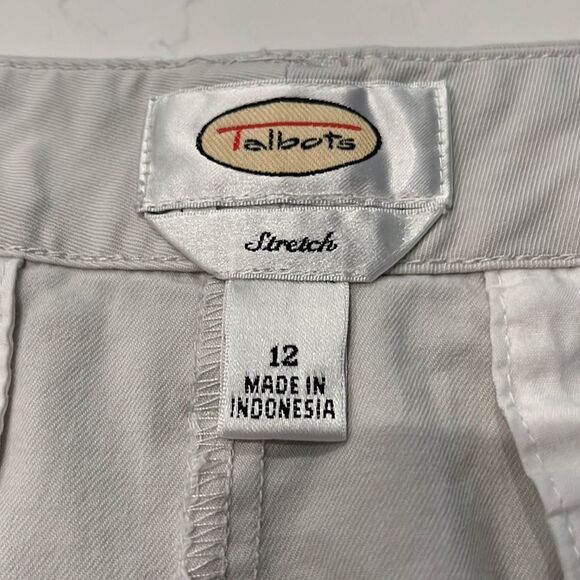 Talbots cream colored shorts - Picture 5 of 7